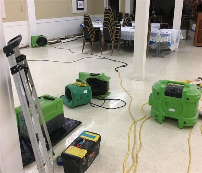 SERVPRO equipment drying floor